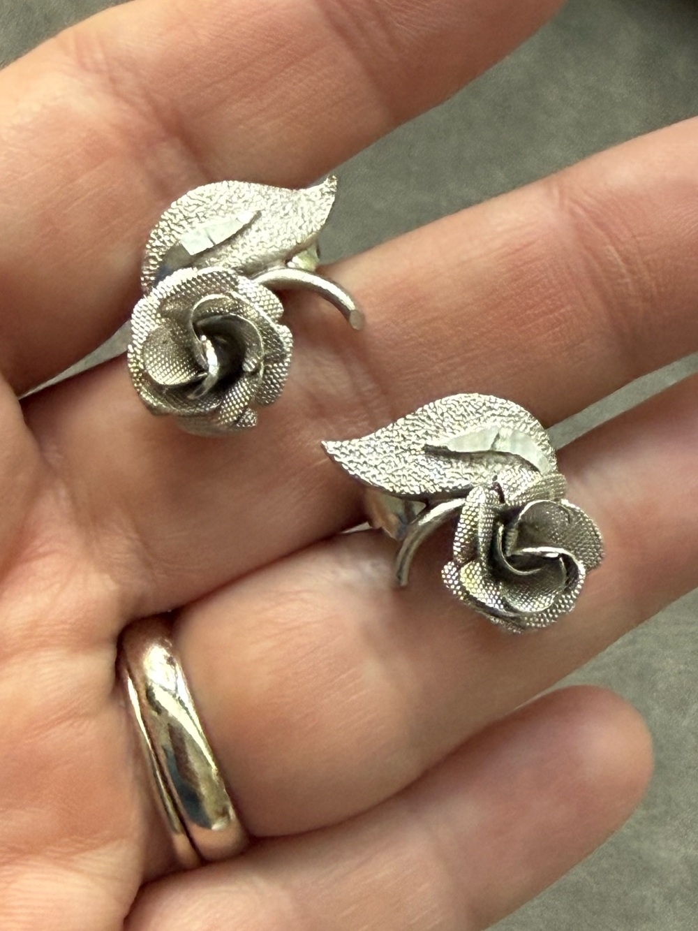 Vintage Silver tone Rose flower Leaf Clip-On Earrings
